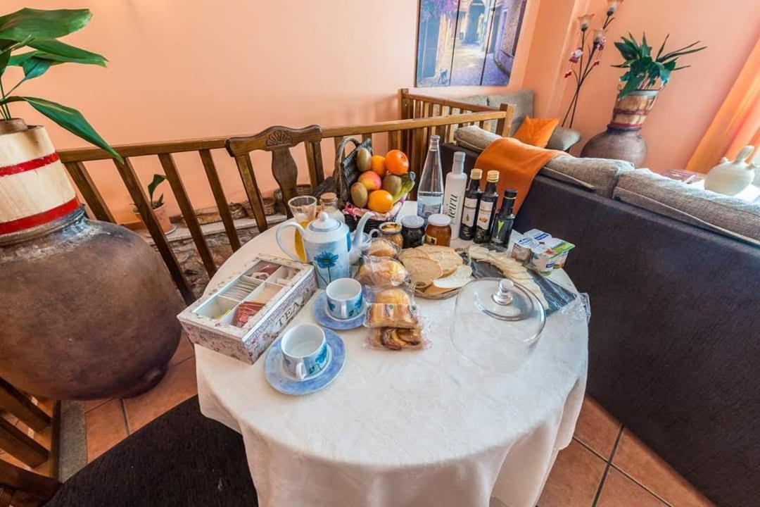 Apartamentos & Casa Rural Boada Con Jardin Interior Y Barbacoa Villamiel Luaran gambar